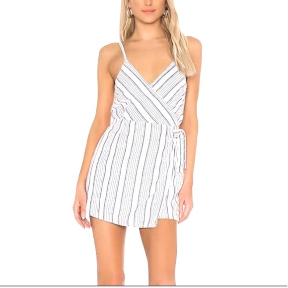 New JACK by Steve Madden Nice Lines Romper in Ivory Steve Madden Ivory - Picture 1 of 4